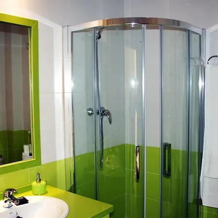 Turisticos Mirayuste Apartman Guadalupe