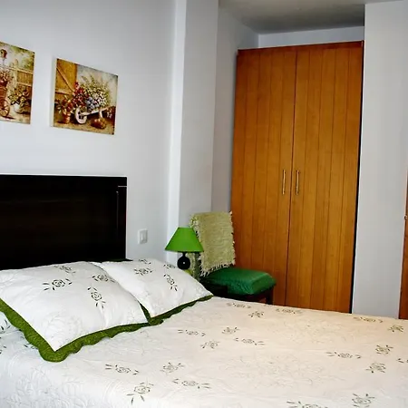 Turisticos Mirayuste Lägenhet