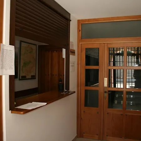 Apartman Turisticos Mirayuste *