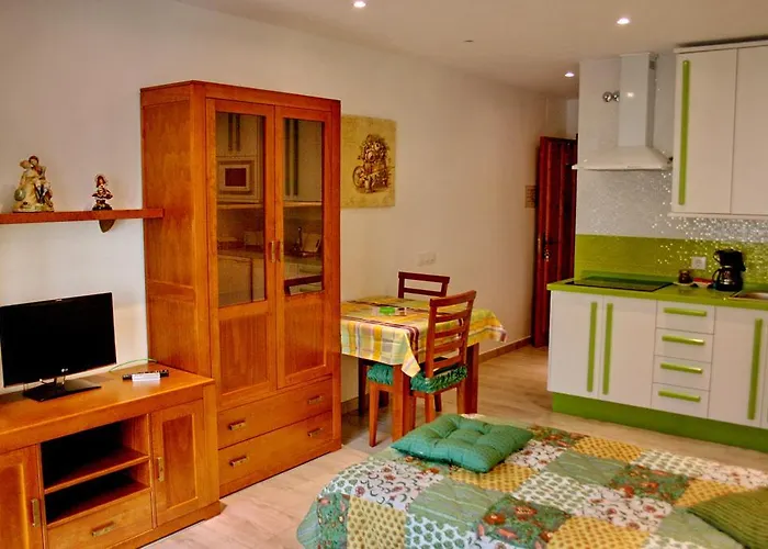 Daire Turisticos Mirayuste Guadalupe (Extremadura)