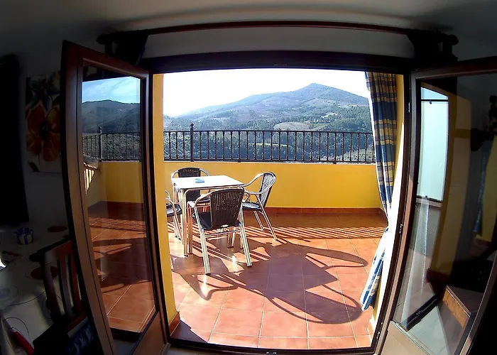 Daire Turisticos Mirayuste Guadalupe (Extremadura)