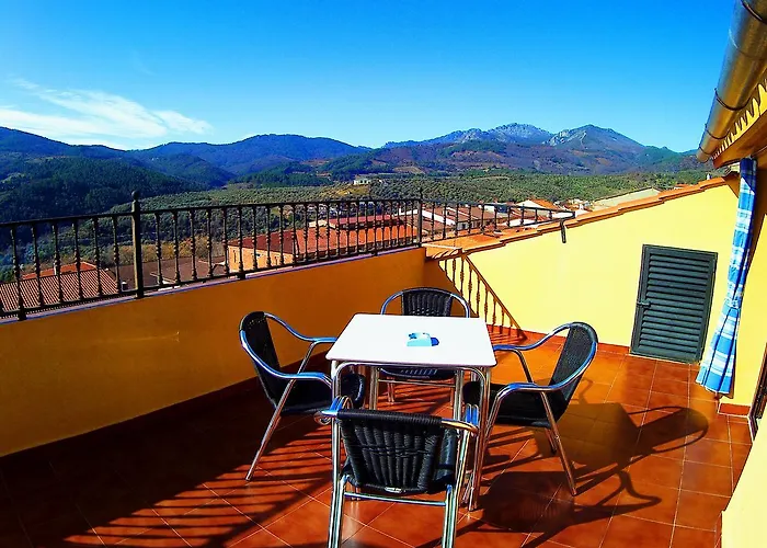 Turisticos Mirayuste Daire *