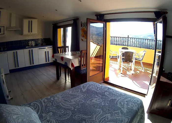 Daire Turisticos Mirayuste *