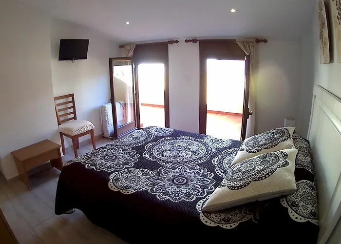 Turisticos Mirayuste